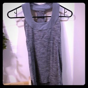 Lululemon scoop neck tank- vintage size 6?
